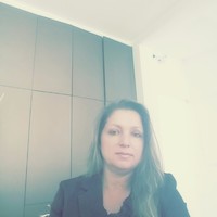 Elisangela Lucia