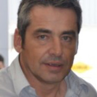 ROBERT Thomas