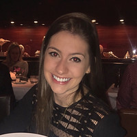 Larissa Erlo Alves, CFP®