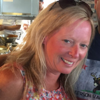 Lynda Papp