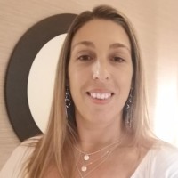 Laura Gomes
