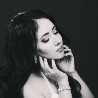 Тоня Кедровська