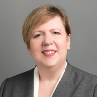 Janet Snyder, Mai