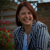 Karen Taylor-Stone