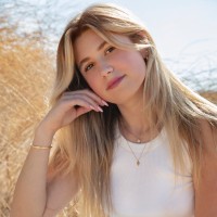 Isabella Sanor