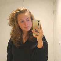 Zoe Roos