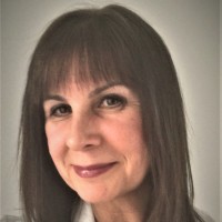 Larisa Emes
