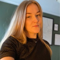 Anca V Driessen