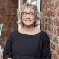 Aimee Lalone, Aia