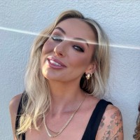 Jaz Isabella Dean