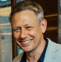 Tom Easton