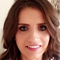 Paula Magee, Qfa, Miati