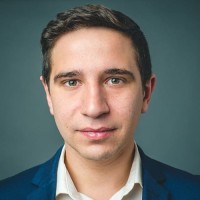 Andrej Vr