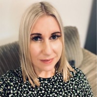 Sarah Hutchinson