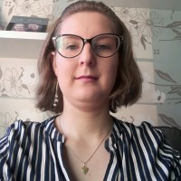 Estela Krynski Camati