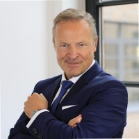 H. Arne Schuemann