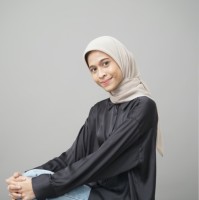 Safira Anis R