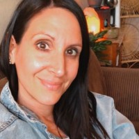 Andréanne L.Robertson