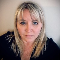Melanie Arnold