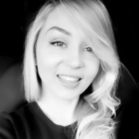 Jacqueline Lesik