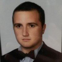Russel Reynolds, Pe