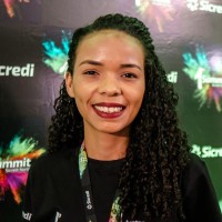 Suzany Queiroz