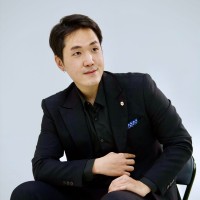Harris Lee