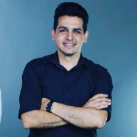 Amr Adam