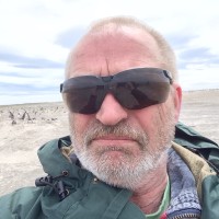 Garry Lewis