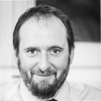 Dr. Christophe AREND