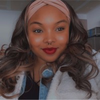 Tia Reeves