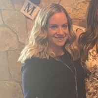 Nicole Leary, Mba