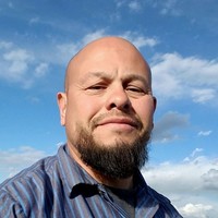 Vincent Olivas