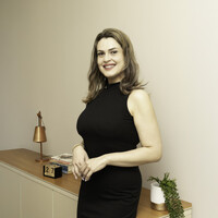 Gabriela F.