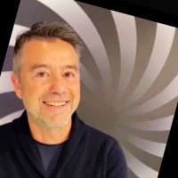 Dimitri van den Broek