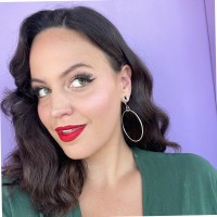 Darla Deville