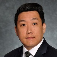 Raymond Lee