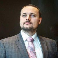 Andrey Ushakov