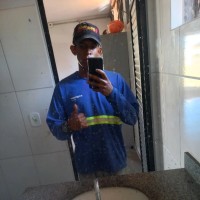 Ademilton Santos