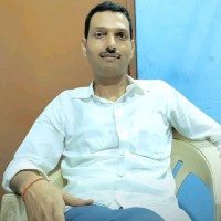 Dr. Niraj Kumar