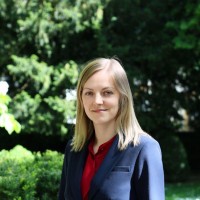 Anna Kramer, Acca, Cams