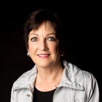 Linda Searl