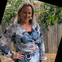 Julie Robbins