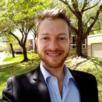 Sean Micek, Pe
