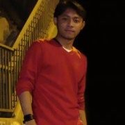 Gusti Deanzy