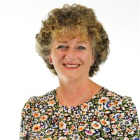 Elaine Wilkins (Tucker)