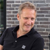 Erik Calundan