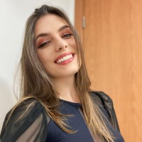 Júlia Von Borowsky