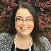 Kelly Simon, Cce