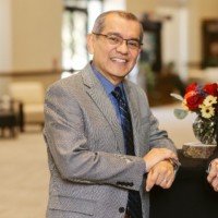 Dr. Jorge A. Ponce